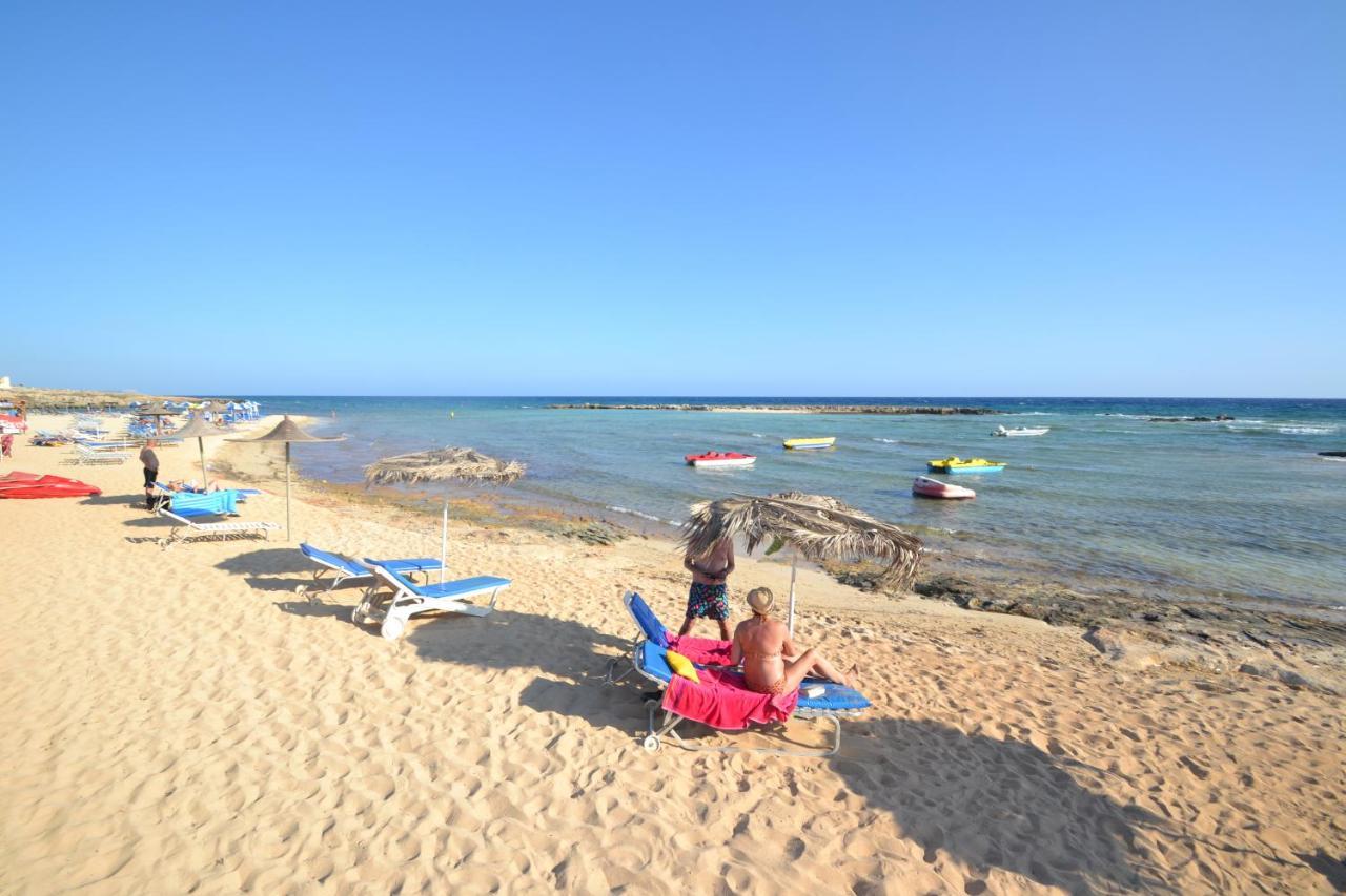 Ayia Napa Blue Villa Bagian luar foto