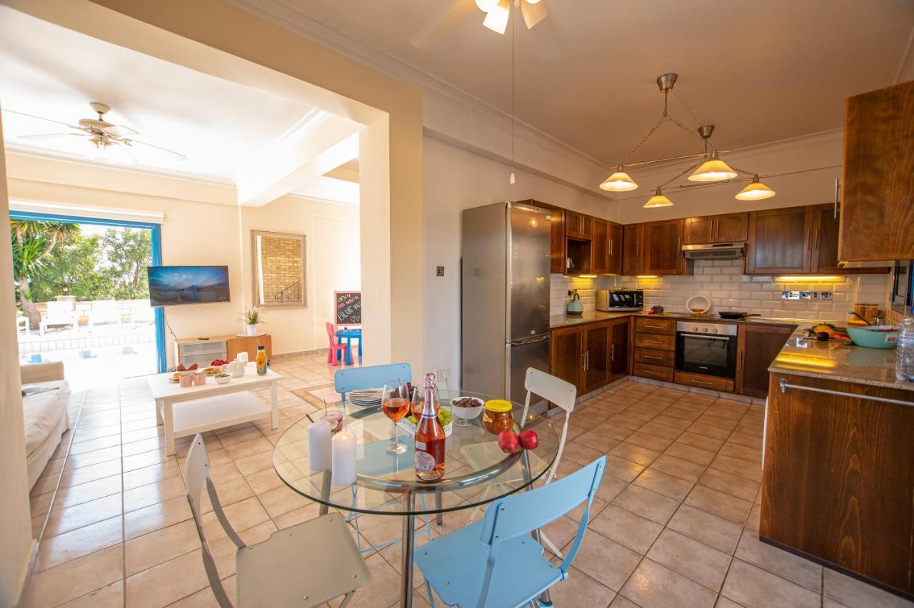Ayia Napa Blue Villa Bagian luar foto