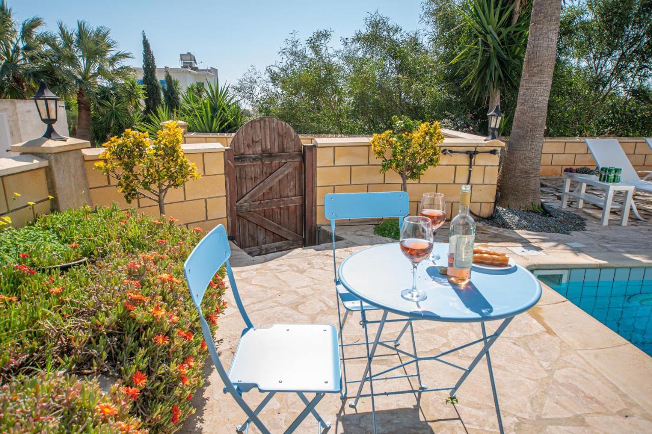 Ayia Napa Blue Villa Bagian luar foto