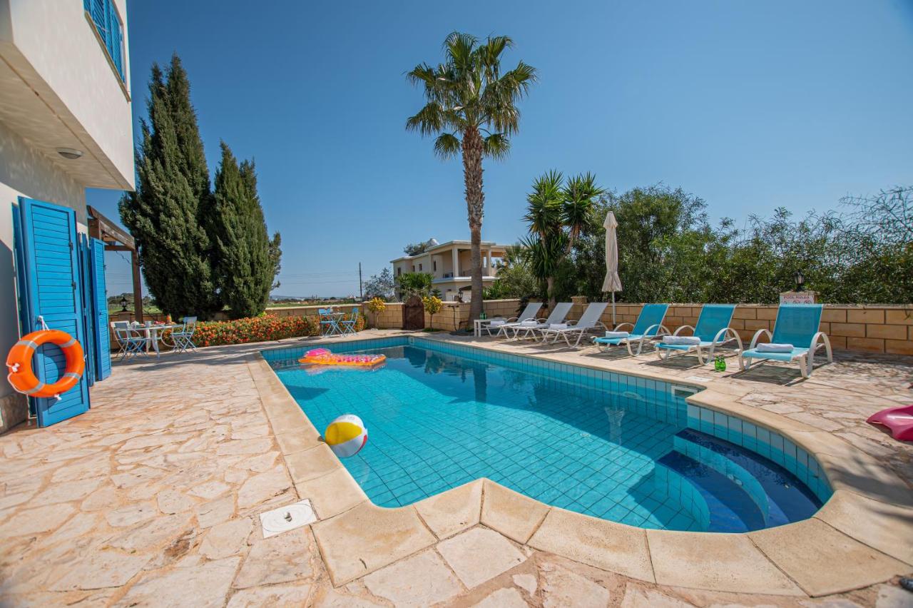 Ayia Napa Blue Villa Bagian luar foto